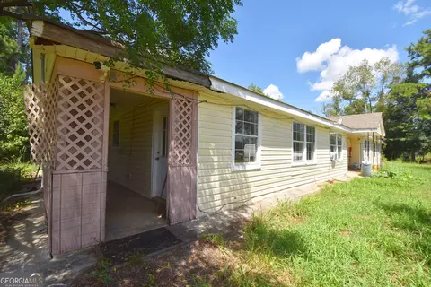 Exterior - 269 N Dorsey Rd, Hampton, GA 30228 photo 2 of 8