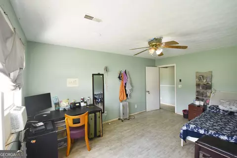 Bedroom - 269 N Dorsey Rd, Hampton, GA 30228 photo 2 of 6