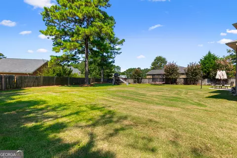 Exterior - 309 Bridgehampton Way, Perry, GA 31069 photo 18 of 24
