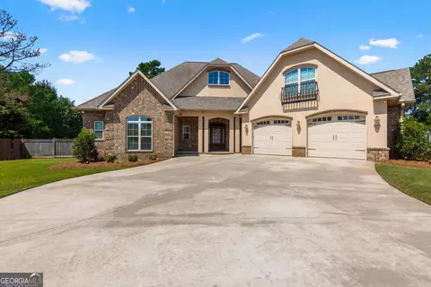 Exterior - 309 Bridgehampton Way, Perry, GA 31069 photo 4 of 24