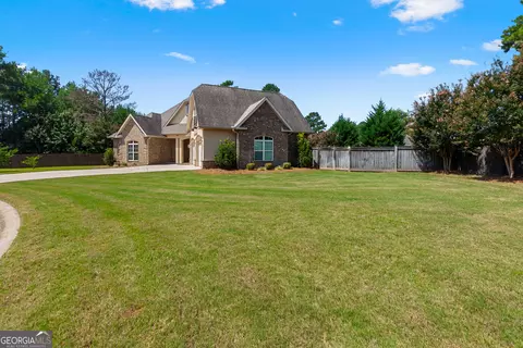 Exterior - 309 Bridgehampton Way, Perry, GA 31069 photo 13 of 24