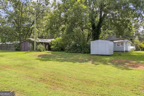 Exterior - 145 Peach St, Commerce, GA 30529 photo 5 of 13