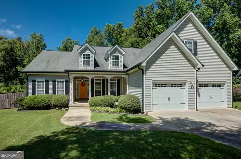 37 Forest Pt, Newnan, GA 30265