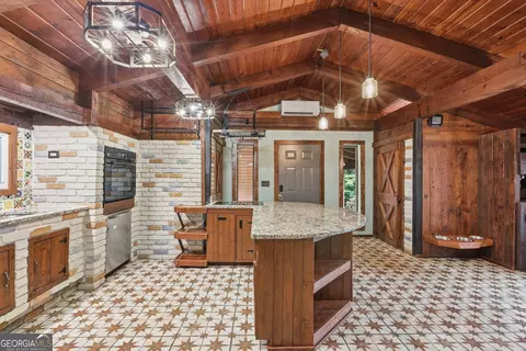 Kitchen - 932 Camp Mikell Rd, Toccoa, GA 30577 photo 2 of 6