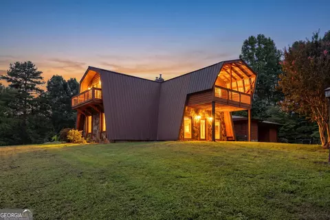 Exterior - 932 Camp Mikell Rd, Toccoa, GA 30577 photo 5 of 5