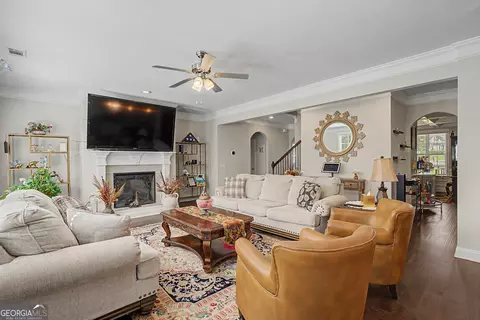Living - 87 Crestview Dr, Guyton, GA 31312 photo 3 of 4