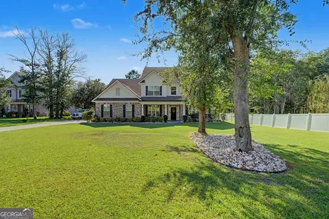 Exterior - 87 Crestview Dr, Guyton, GA 31312 photo 9 of 13