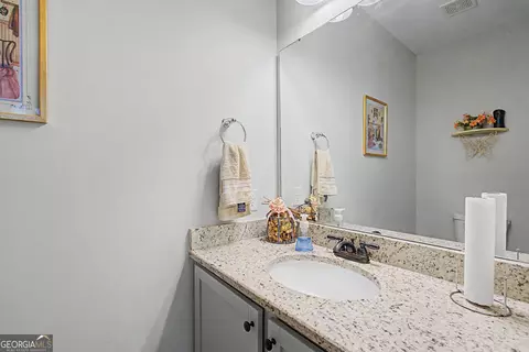 Bath - 87 Crestview Dr, Guyton, GA 31312 photo 4 of 5