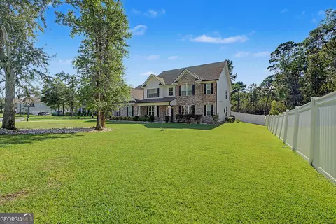 Exterior - 87 Crestview Dr, Guyton, GA 31312 photo 8 of 13