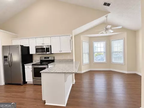 Kitchen - 4225 Ruby Forest Blvd, Suwanee, GA 30024 photo 1 of 2