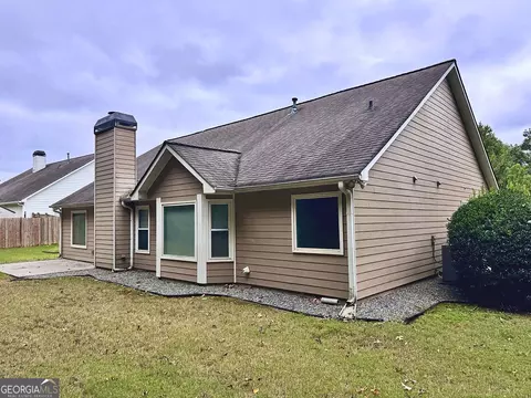 Exterior - 4225 Ruby Forest Blvd, Suwanee, GA 30024 photo 3 of 3