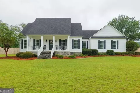 59 Mckentson Ln, Nashville, GA 31639