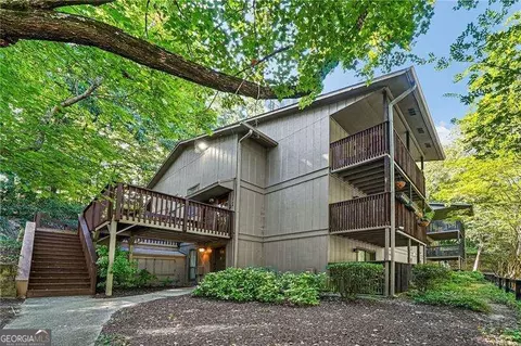 2709 Cumberland Ct SE, Smyrna, GA 30080