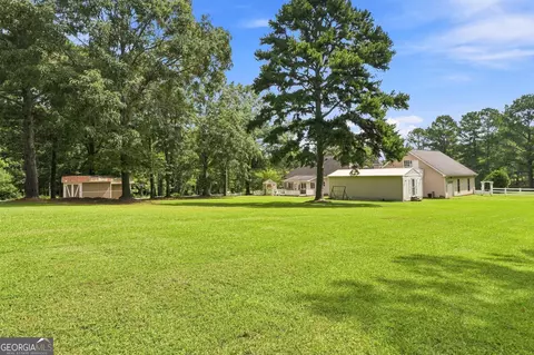 Exterior - 215 Dorsey Rd, Hampton, GA 30228 photo 11 of 15
