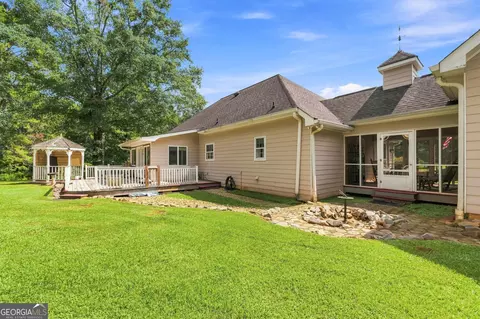Exterior - 215 Dorsey Rd, Hampton, GA 30228 photo 7 of 15