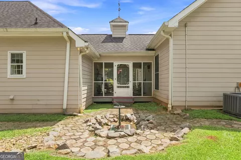 Exterior - 215 Dorsey Rd, Hampton, GA 30228 photo 14 of 15