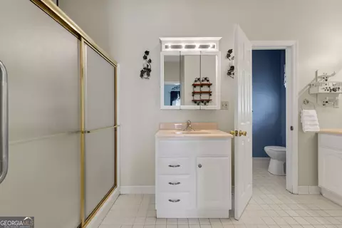 Bath - 215 Dorsey Rd, Hampton, GA 30228 photo 1 of 8