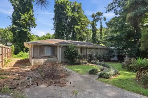 1846 Shamrock Dr, Decatur, GA 30032
