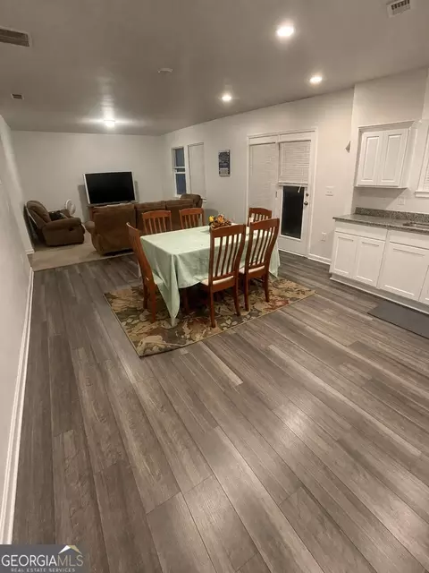 Dining - 302 Knightsbridge Ln, Winder, GA 30680 photo 1 of 1