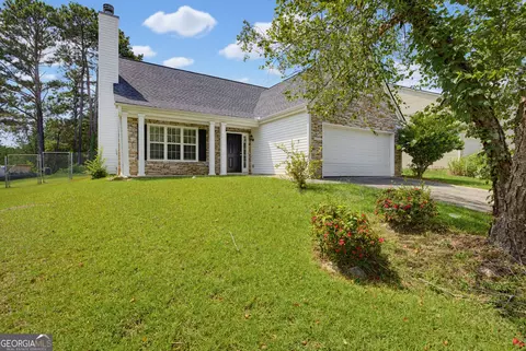 2545 Lake Royale Dr, Riverdale, GA 30296