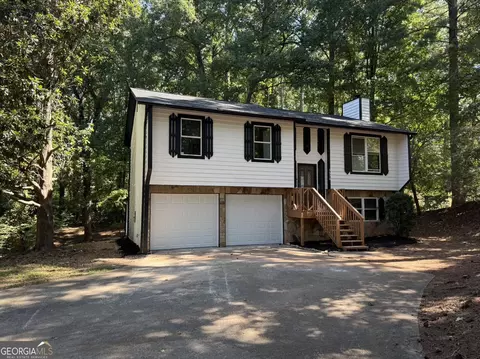 3570 Brenda Ct, Douglasville, GA 30135