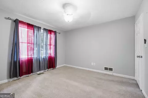 Bedroom - 11212 Hemlock Rd, Hampton, GA 30228 photo 3 of 3