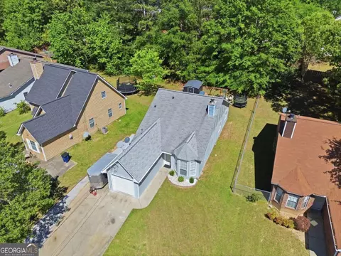 8048 Fieldstream Way, Douglasville, GA 30134