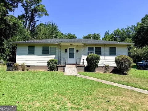 2967 Jones St, East Point, GA 30344
