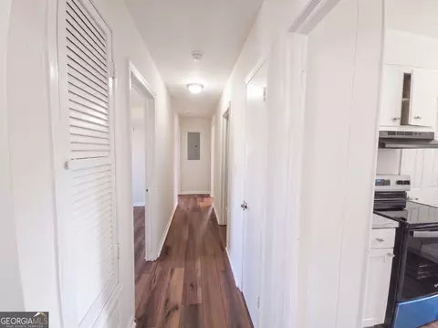 Entry Way - 1812 Empress Ave, Augusta, GA 30906 photo 1 of 3