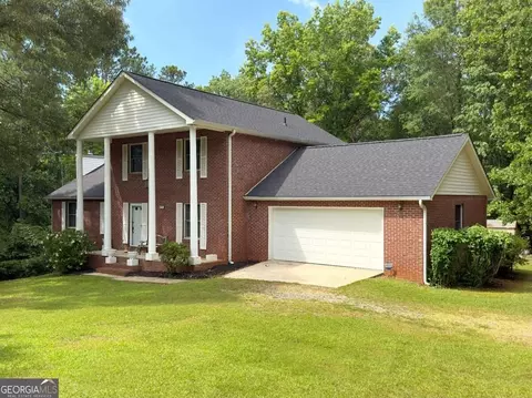 Exterior - 240 Riverview Rd, Jackson, GA 30233 photo 3 of 25