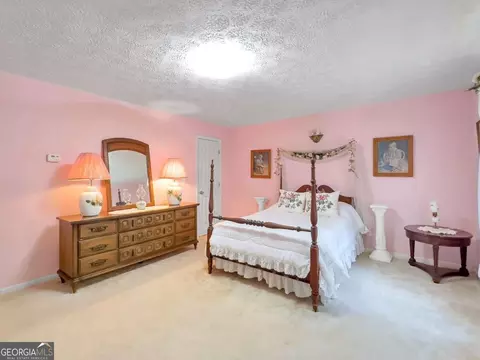 Bedroom - 240 Riverview Rd, Jackson, GA 30233 photo 5 of 6
