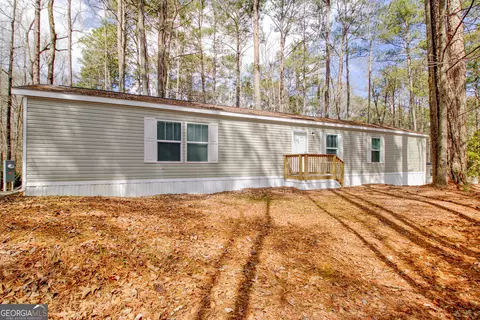 83 Fernwood Dr, Fayetteville, GA 30214