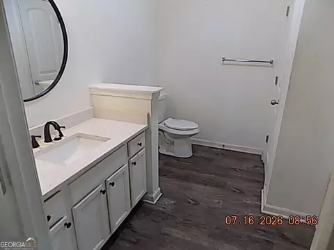 Bath - 234 River Meadow Dr, Lagrange, GA 30241 photo 3 of 4