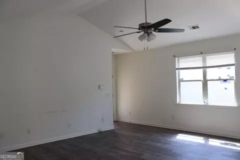 Living - 234 River Meadow Dr, Lagrange, GA 30241 photo 2 of 2