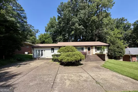 2344 Howell Mill Rd NW, Atlanta, GA 30318