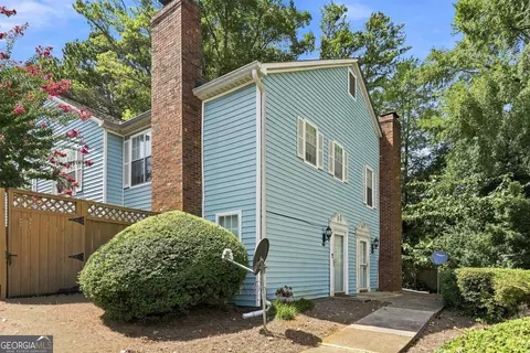 5557 Clover Rise Ln, Norcross, GA 30093