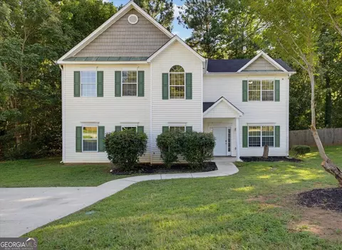 4060 Robin Cir, Atlanta, GA 30349