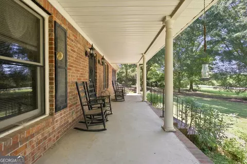 Exterior - 7397 Cave Spring Rd SW, Cave Spring, GA 30124 photo 2 of 3