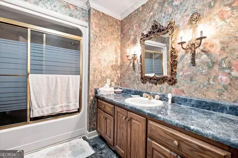 Bath - 7397 Cave Spring Rd SW, Cave Spring, GA 30124 photo 1 of 4