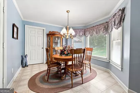 Dining - 7397 Cave Spring Rd SW, Cave Spring, GA 30124 photo 2 of 3