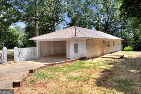 Exterior - 2357 Comer Rd, Comer, GA 30629 photo 3 of 11