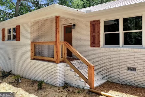 Exterior - 2357 Comer Rd, Comer, GA 30629 photo 2 of 11