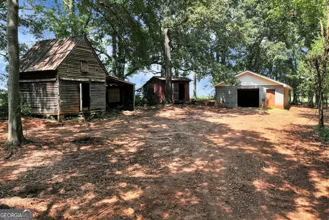 Exterior - 2357 Comer Rd, Comer, GA 30629 photo 7 of 11