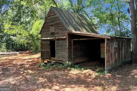 Exterior - 2357 Comer Rd, Comer, GA 30629 photo 8 of 11