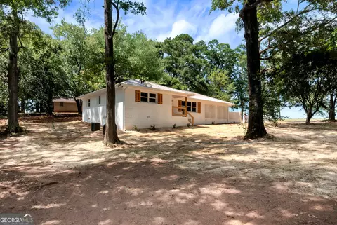 Exterior - 2357 Comer Rd, Comer, GA 30629 photo 10 of 11