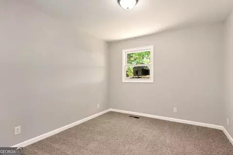Bedroom - 2357 Comer Rd, Comer, GA 30629 photo 1 of 6