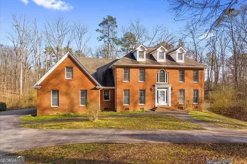 Exterior - 1444 Thrasher Hls, Dalton, GA 30721 photo 8 of 10