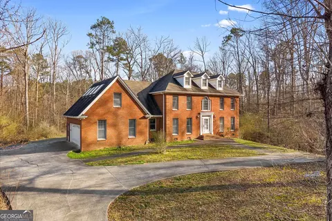 Exterior - 1444 Thrasher Hls, Dalton, GA 30721 photo 2 of 10