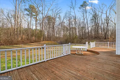 Exterior - 1444 Thrasher Hls, Dalton, GA 30721 photo 5 of 10