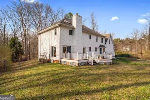 Exterior - 1444 Thrasher Hls, Dalton, GA 30721 photo 6 of 10